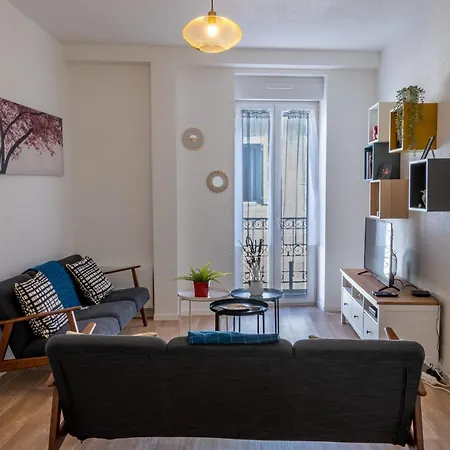 Capstay - Serenity Lourdes