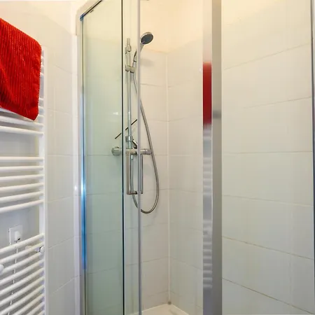 Capstay - Serenity Apartman Lourdes