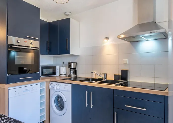 Capstay - Serenity Daire Lourdes