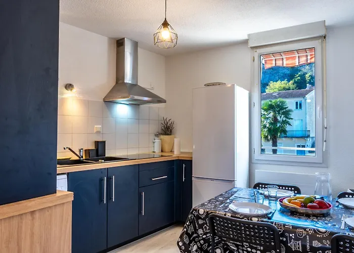 Capstay - Serenity Daire