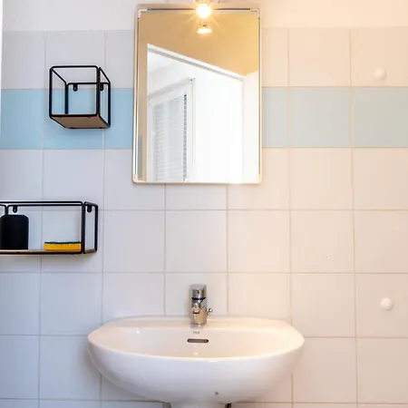 Capstay - Serenity * לורדה